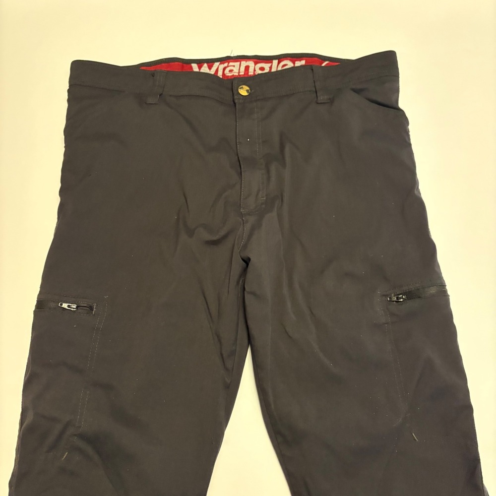 Wrangler Outdoor Series Cargo Pants Mens 38x30 Black NW788NB Nylon Spandex